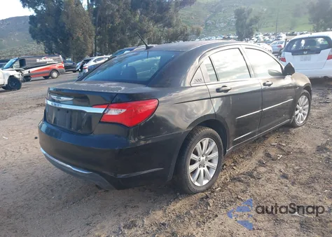 2013 Chrysler 200 Touring из США, поврежденный, VIN 1C3CCBBB5DN713729